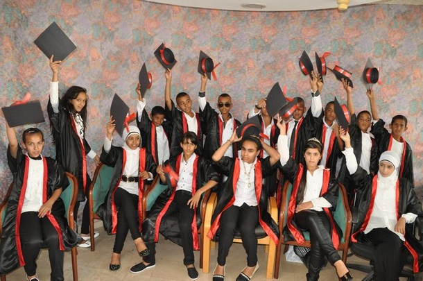  بالفيديو: مدرسة واحة السلام الابتدائية باللد تحتفل بتخريج فوجها الـ11